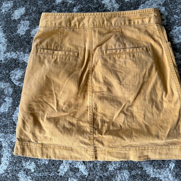 Gap Size 4 Yellow Gold Mini Skirt - Picture 6 of 6